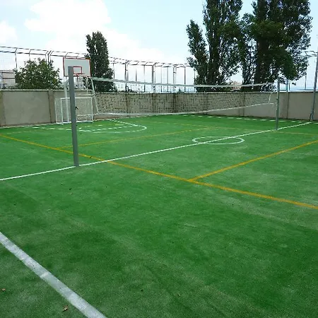 Szálloda Zarya 2*